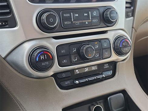 Used 2015 GMC Yukon XL SLE w/ Convenience Package image 19