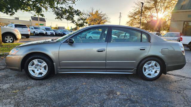 Used 2003 Nissan Altima 2.5 S FWD image 3