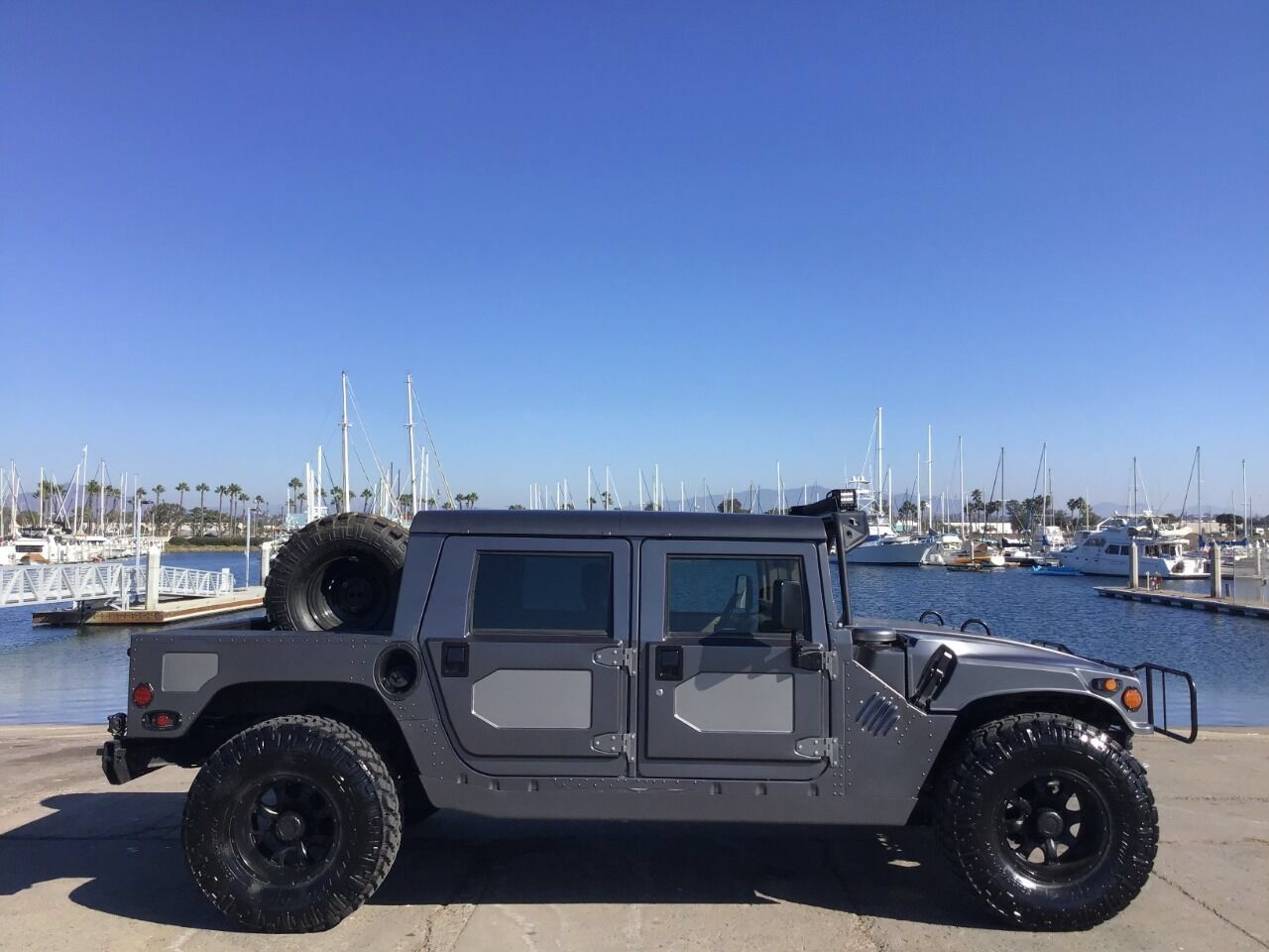 Used 1993 HUMMER H1 4-Door Hard Top AWD/4WD image 6