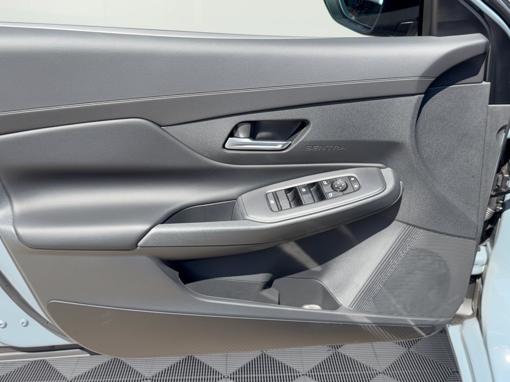 New 2027 Nissan Sentra SV FWD image 14