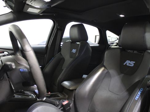 Used 2017 Ford Focus RS AWD/4WD image 22