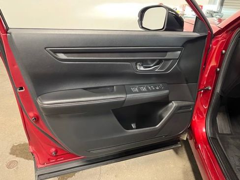 Used 2025 Honda CR-V Sport image 24