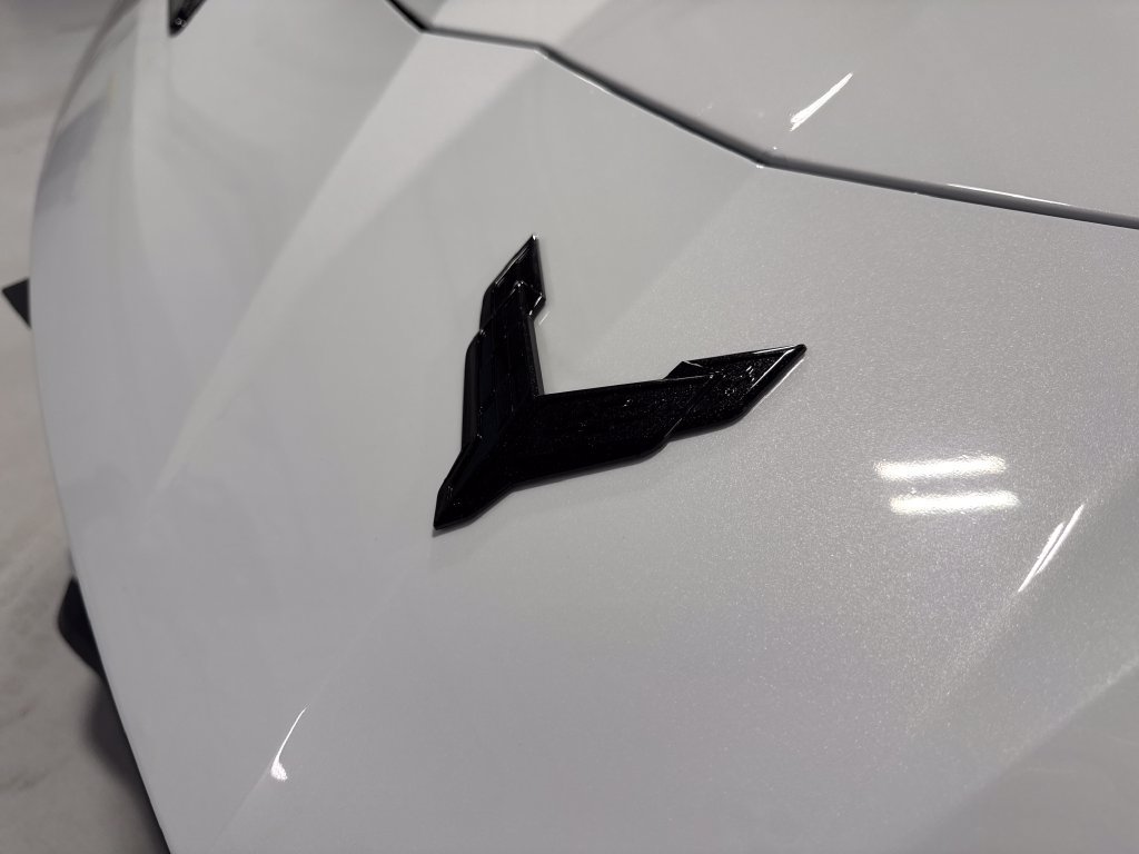Used 2024 Chevrolet Corvette Stingray Convertible w/ Z51 Performance Package RWD image 48