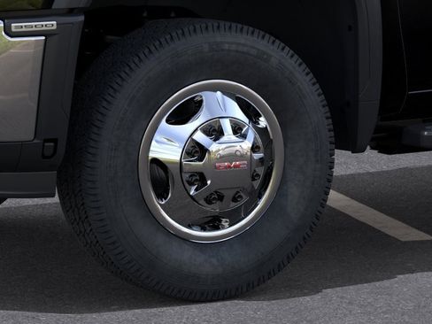 New 2026 GMC Sierra 3500 SLE w/ Preferred Package AWD/4WD image 9