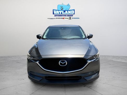 Used 2017 MAZDA CX-5 Touring w/ Preferred Equipment Package FWD image 8