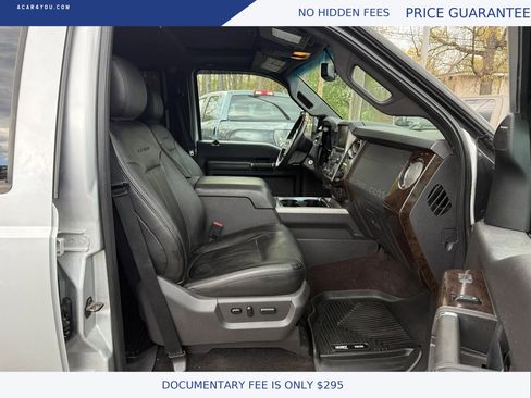 Used 2015 Ford F250 Platinum w/ FX4 Off-Road Package AWD/4WD image 12