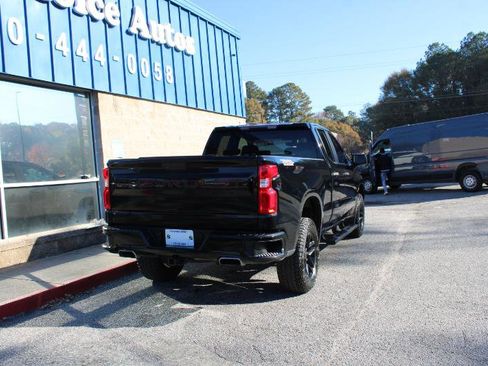 Used 2019 Chevrolet Silverado 1500 Custom Trail Boss w/ Custom Convenience Package image 4