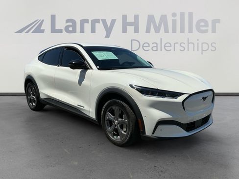 Used 2023 Ford Mustang Mach-E Select RWD image 7