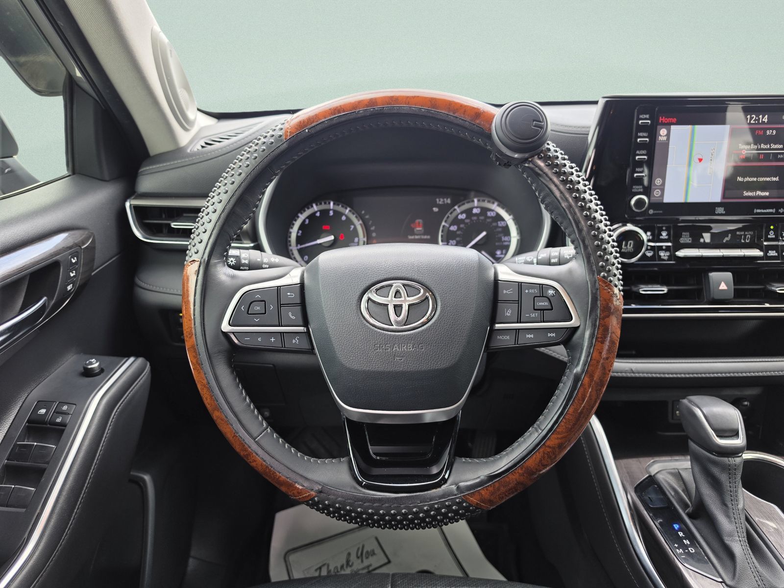 Used 2022 Toyota Highlander Limited FWD image 21