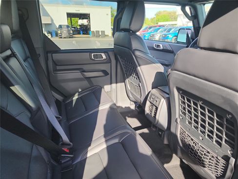 New 2026 Ford Bronco Badlands image 22