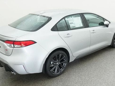 New 2026 Toyota Corolla SE FWD image 9