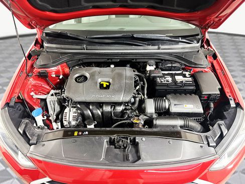 Used 2018 Hyundai Elantra SEL image 38