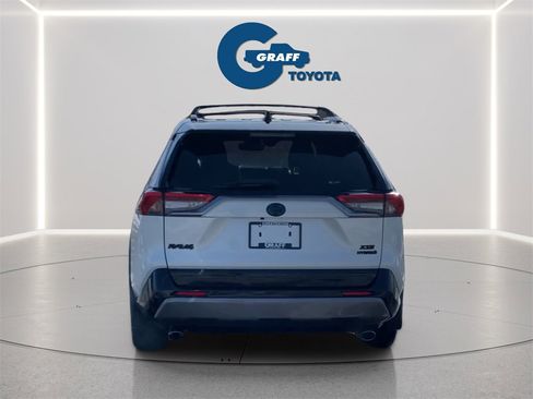Used 2020 Toyota RAV4 XSE image 4