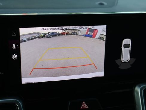 Used 2022 Kia Sorento EX w/ Panoramic Sunroof Package FWD image 23