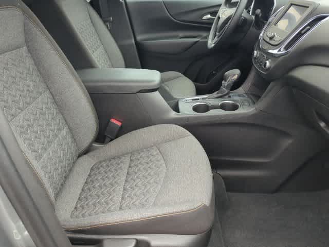 Used 2023 Chevrolet Equinox LT AWD/4WD image 21