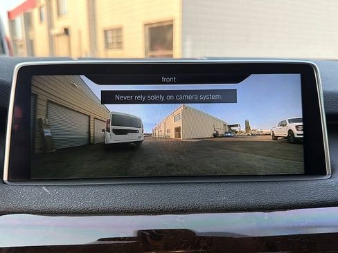 Used 2018 BMW X5 xDrive50i AWD/4WD image 12