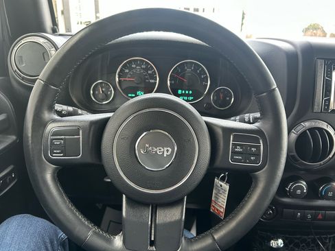 Used 2015 Jeep Wrangler Unlimited Sport w/ Quick Order Package 24S image 11