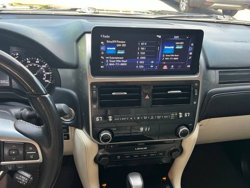 Used 2023 Lexus GX 460 Premium w/ Premium Package AWD/4WD image 22