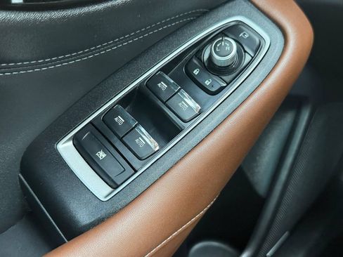 Used 2020 Subaru Outback Touring XT AWD/4WD image 22