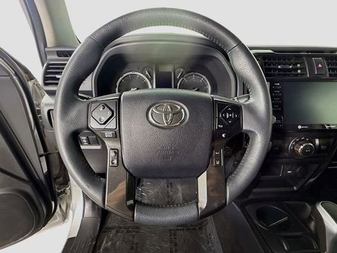 Certified 2021 Toyota 4Runner TRD Off-Road Premium w/ Moonroof Package AWD/4WD image 11