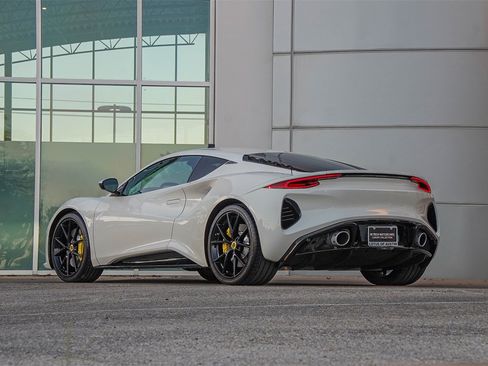 Used 2024 Lotus Emira First Edition image 15