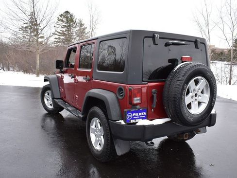 Used 2012 Jeep Wrangler Unlimited Sport image 7