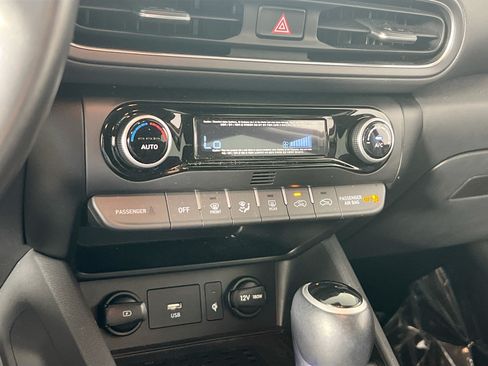 Used 2023 Hyundai Kona SEL w/ Convenience Package AWD/4WD image 16