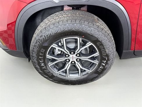 New 2026 GMC Acadia AT4 w/ Luxury Package AWD/4WD image 27
