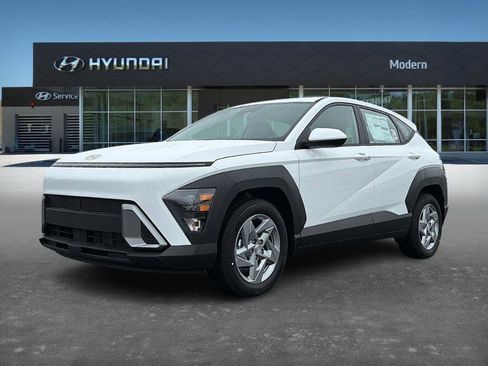 New 2026 Hyundai Kona SE image 1