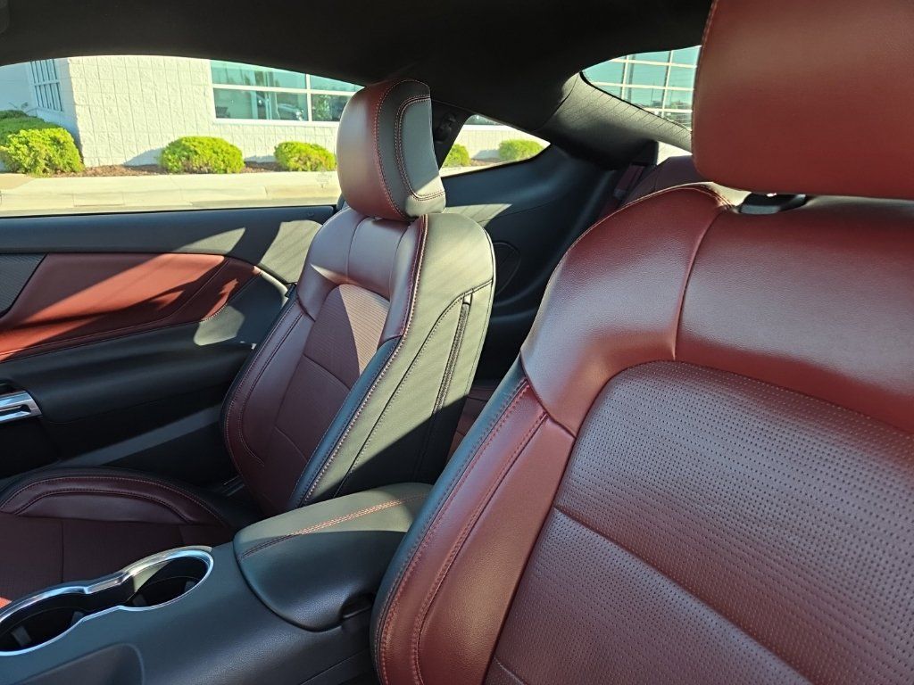 Used 2024 Ford Mustang GT Premium w/ GT Performance Package RWD image 11