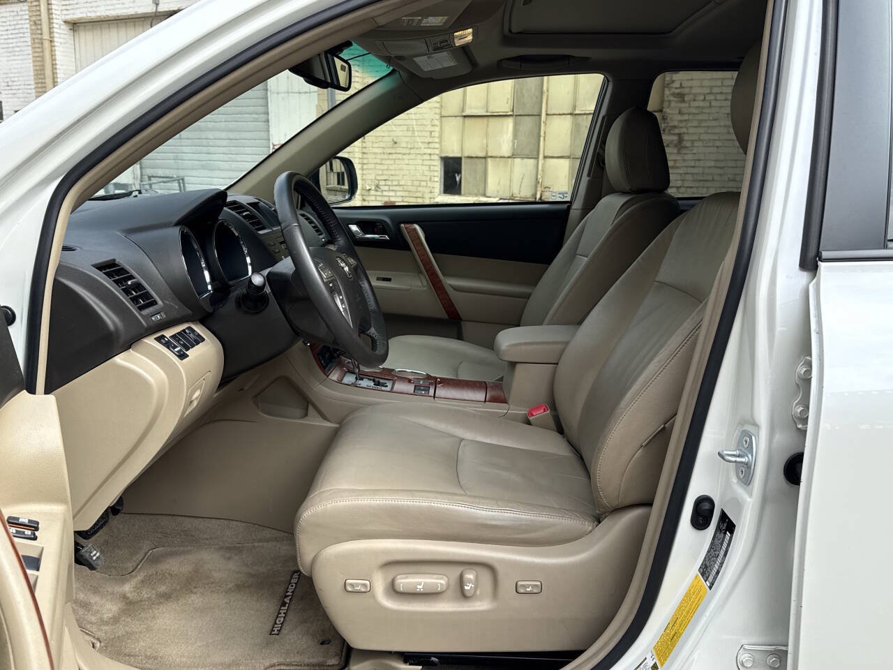 Used 2008 Toyota Highlander Limited AWD/4WD image 44