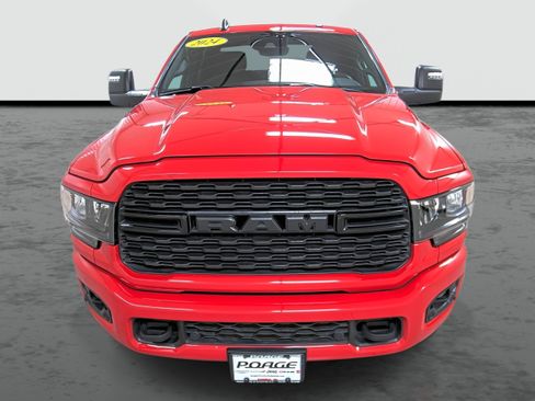 Used 2024 RAM 2500 Big Horn w/ Night Edition AWD/4WD image 6