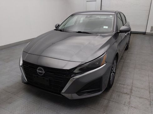 Used 2023 Nissan Altima 2.5 SV image 15