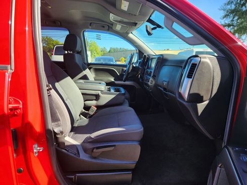 Used 2018 Chevrolet Silverado 1500 LT w/ All Star Edition image 38