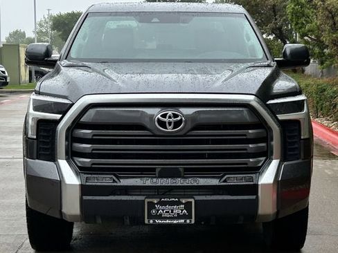 Used 2024 Toyota Tundra Limited w/ Power Package AWD/4WD image 9