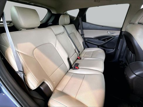 Used 2017 Hyundai Santa Fe Sport FWD image 21
