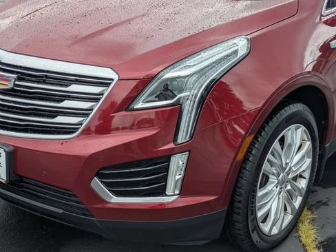 Used 2017 Cadillac XT5 Premium Luxury AWD/4WD image 9