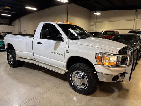 Used 2006 Dodge Ram 3500 Truck SLT w/ Trailer Tow Group image 1