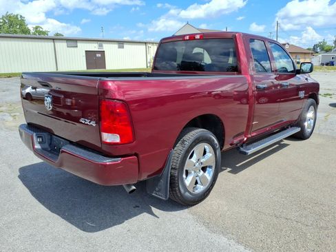 Used 2019 RAM 1500 Express w/ Express Value Package AWD/4WD image 5