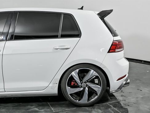 Used 2020 Volkswagen GTI S image 7