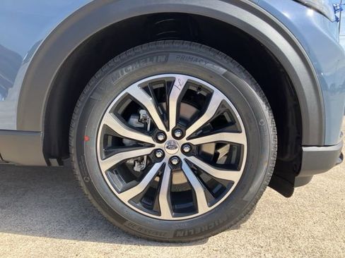 New 2026 Ford Explorer ST-Line w/ Premium Package image 10