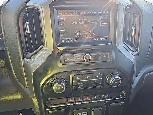 Used 2021 Chevrolet Silverado 1500 Custom image 23