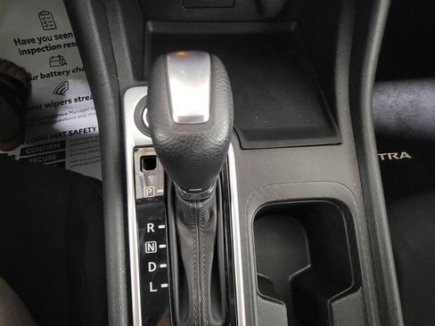 Used 2023 Nissan Sentra SV FWD image 18