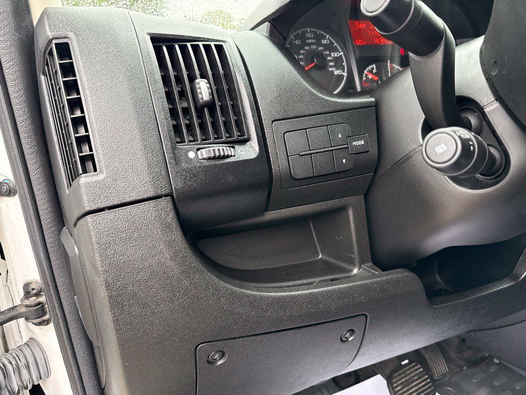 Used 2021 RAM ProMaster 2500 FWD image 29