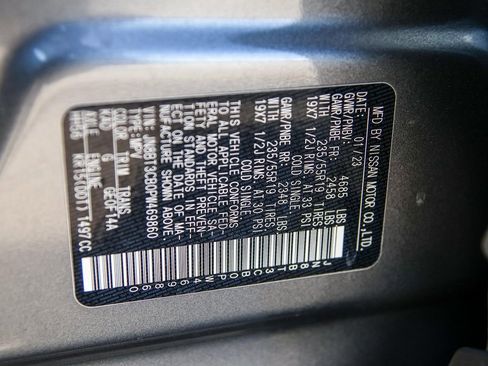 Used 2023 Nissan Rogue SL image 36