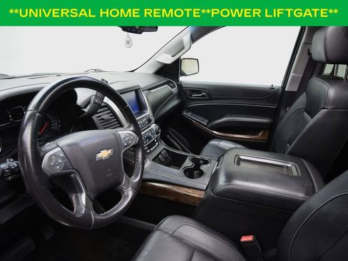 Used 2016 Chevrolet Suburban LT image 8