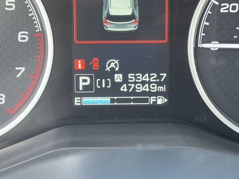 Used 2024 Subaru Forester Premium AWD/4WD image 19