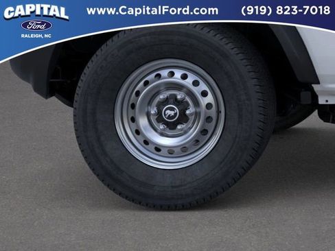 New 2025 Ford Bronco 4-Door image 21