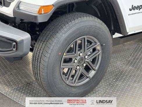 New 2026 Jeep Gladiator Sport image 11