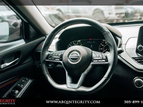 Used 2021 Nissan Altima 2.5 SR image 19